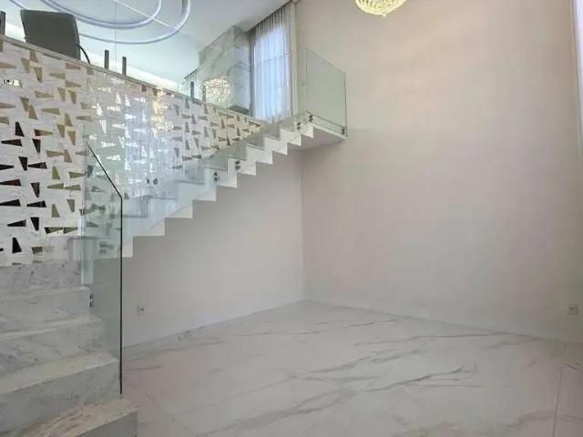 Casa / Sobrado para Venda em Valinhos/SP Joapiranga 4 Quartos