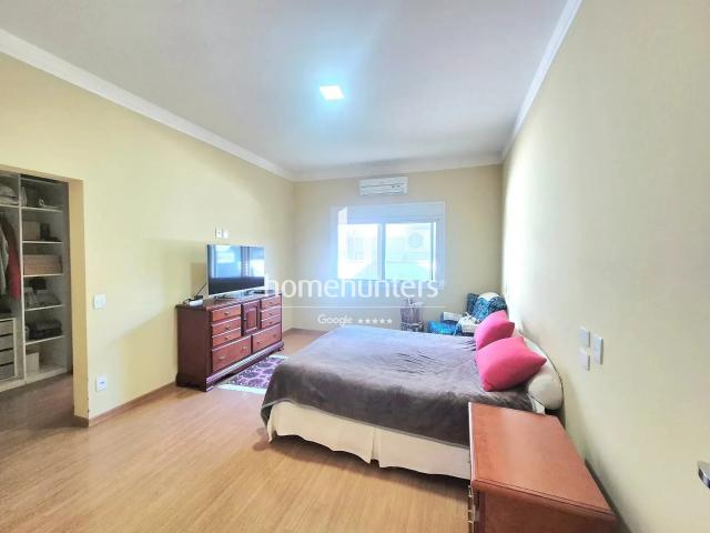 Casa / Sobrado para Venda em Valinhos/SP Loteamento Residencial Fazenda São José 4 Quartos