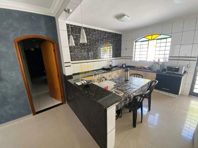 Casa / Sobrado para Venda em Valinhos/SP Parque Terranova 3 Quartos