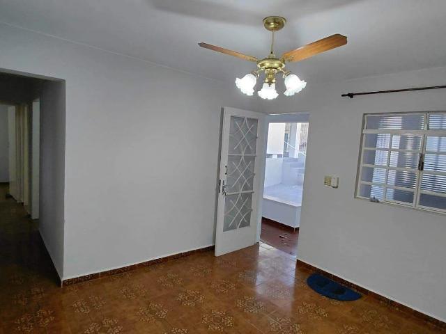 Casa / Sobrado para Venda em Valinhos/SP Parque Cecap 3 Quartos