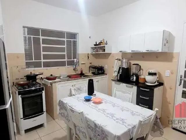 Casa / Sobrado para Venda em Valinhos/SP Parque das Colinas 2 Quartos
