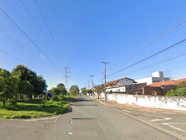 Casa / Sobrado para Venda em Valinhos/SP Parque das Colinas 2 Quartos