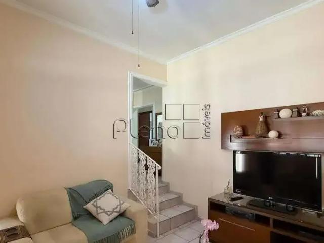 Casa / Sobrado para Venda em Valinhos/SP Parque das Colinas 3 Quartos