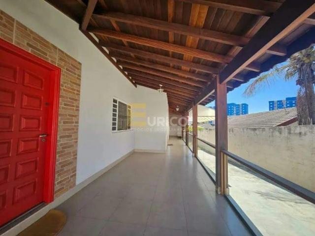 Casa / Sobrado para Venda em Valinhos/SP Parque Residencial Maison Blanche 3 Quartos