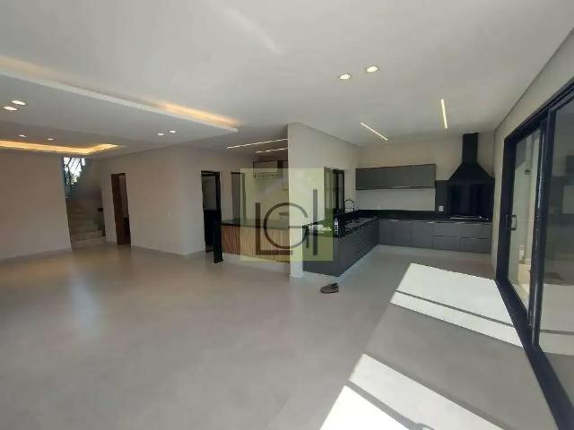 Casa / Sobrado para Venda em Valinhos/SP Pinheiro 3 Quartos