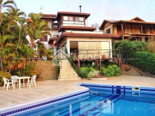 Casa / Sobrado para Venda em Valinhos/SP Pinheiro 3 Quartos
