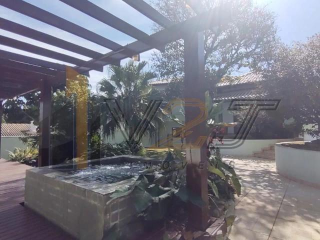 Casa / Sobrado para Venda em Valinhos/SP Pinheiro 5 Quartos