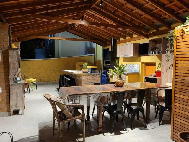 Casa / Sobrado para Venda em Valinhos/SP Residencial São Luiz 2 Quartos