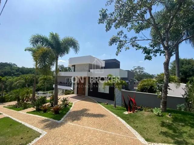 Casa / Sobrado para Venda em Valinhos/SP Residencial Vila Lombarda 3 Quartos