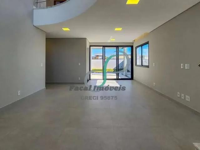 Casa / Sobrado para Venda em Valinhos/SP Roncáglia 4 Quartos