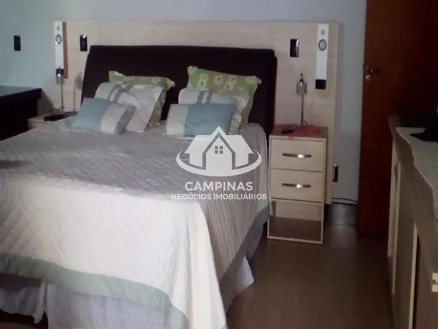 Casa / Sobrado para Venda em Valinhos/SP Roncáglia 3 Quartos