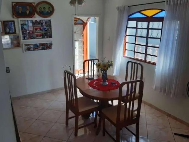 Casa / Sobrado para Venda em Valinhos/SP Vila Clayton 3 Quartos
