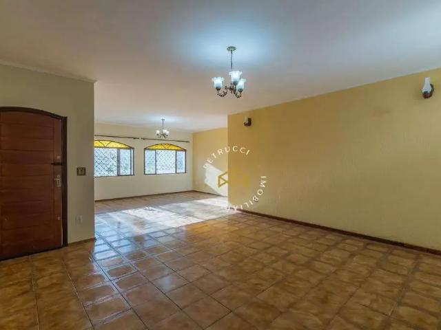 Casa / Sobrado para Venda em Valinhos/SP Vila Anhangüera 4 Quartos