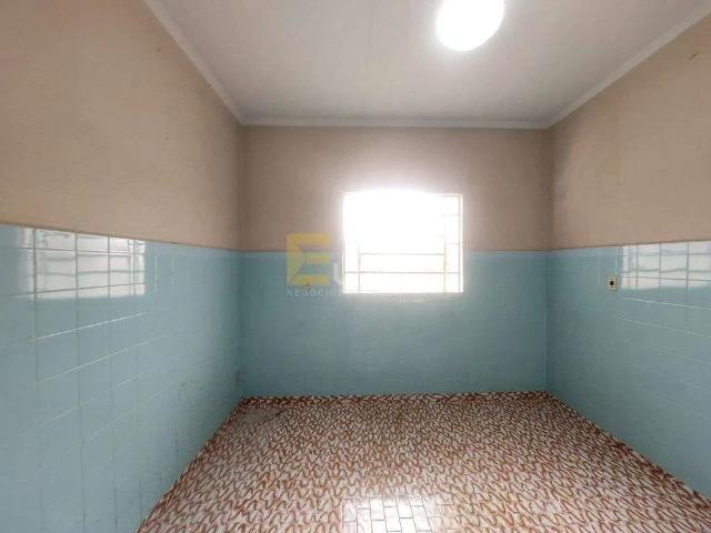 Casa / Sobrado para Venda em Valinhos/SP Vila Franceschini 3 Quartos