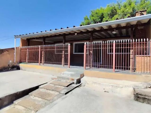 Casa / Sobrado para Venda em Valinhos/SP Vila São Cristóvão 2 Quartos