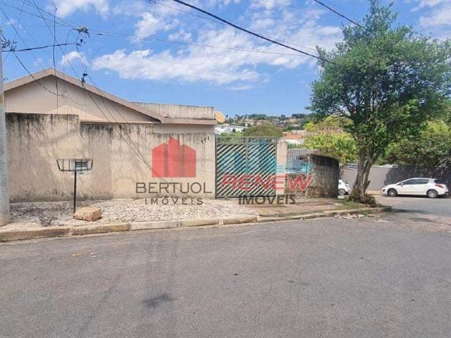 Casa / Sobrado para Venda em Valinhos/SP Vila São José 4 Quartos