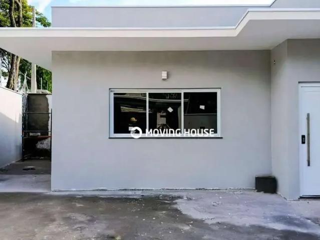 Casa / Sobrado para Venda em Valinhos/SP Vila Santana 4 Quartos
