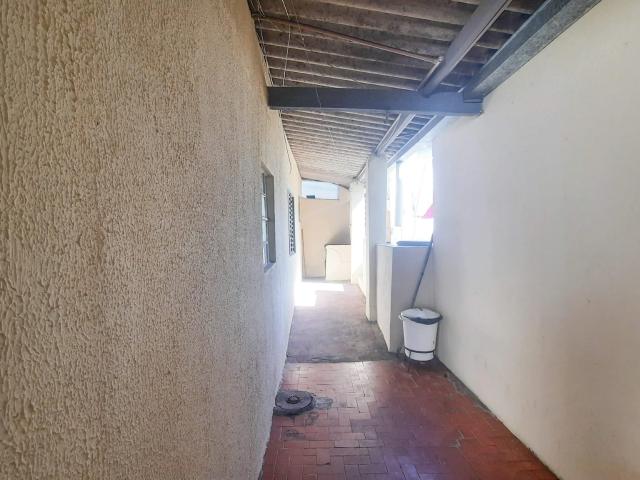 Casa / Sobrado para Venda em Valinhos/SP Vila Santana 2 Quartos