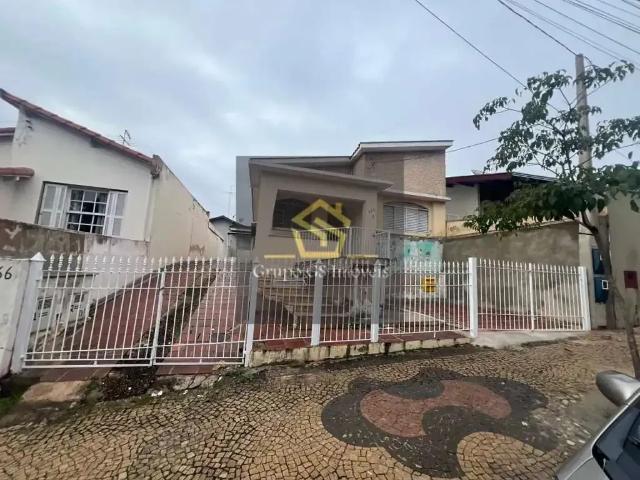 Casa / Sobrado para Venda em Valinhos/SP Vila Santana 3 Quartos