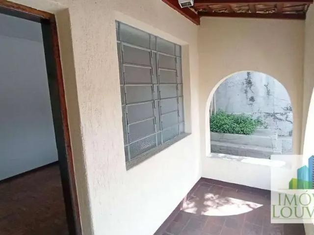 Casa / Sobrado para Venda em Valinhos/SP Vila Santana 3 Quartos