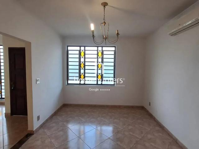 Casa / Sobrado para Venda em Valinhos/SP Vila Papelão 3 Quartos