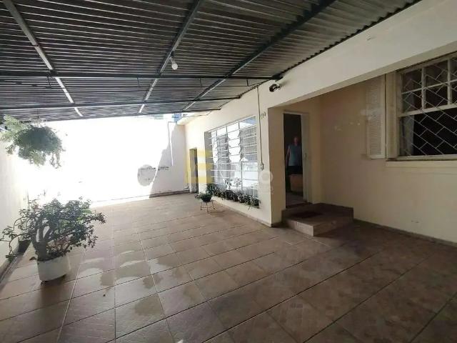 Casa / Sobrado para Venda em Valinhos/SP Vila Papelão 3 Quartos