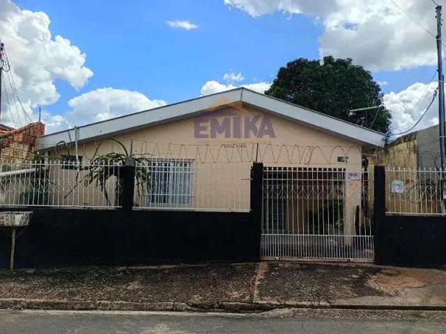 Casa / Sobrado para Venda em Várzea Grande/MT Cohab Asa Bela 3 Quartos