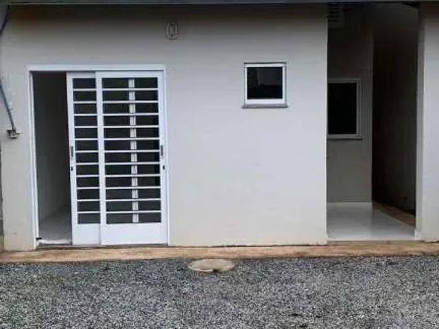 Casa / Sobrado para Venda em Várzea Grande/MT Canelas 2 Quartos