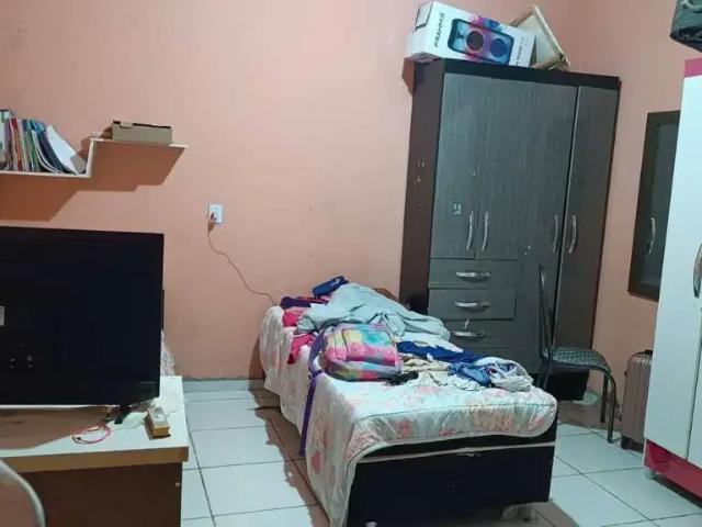 Casa / Sobrado para Venda em Várzea Grande/MT Canelas 3 Quartos