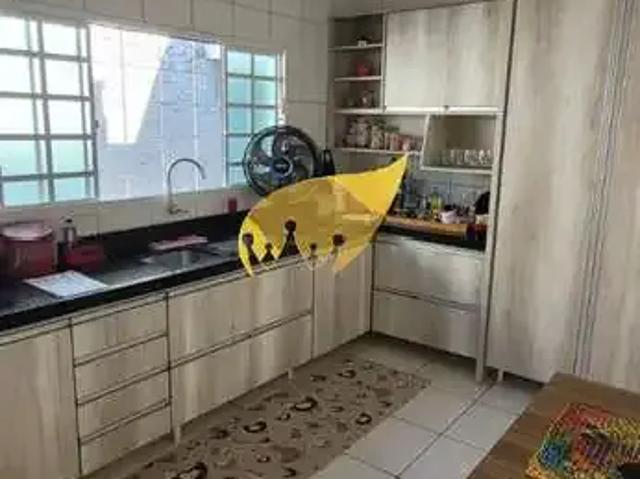 Casa / Sobrado para Venda em Várzea Grande/MT Centro Norte 4 Quartos