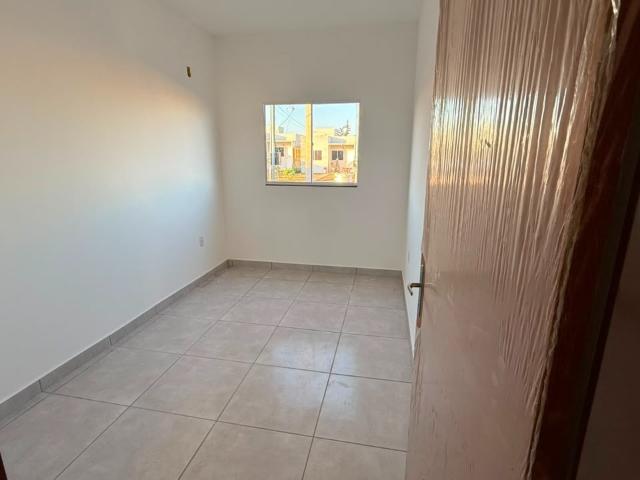 Casa / Sobrado para Venda em Várzea Grande/MT Jardim Novo Mundo 2 Quartos