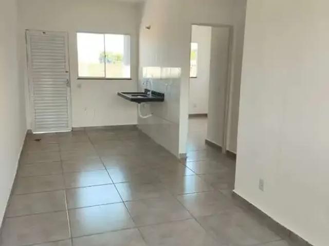 Casa / Sobrado para Venda em Várzea Grande/MT Jardim Ouro Verde 2 Quartos