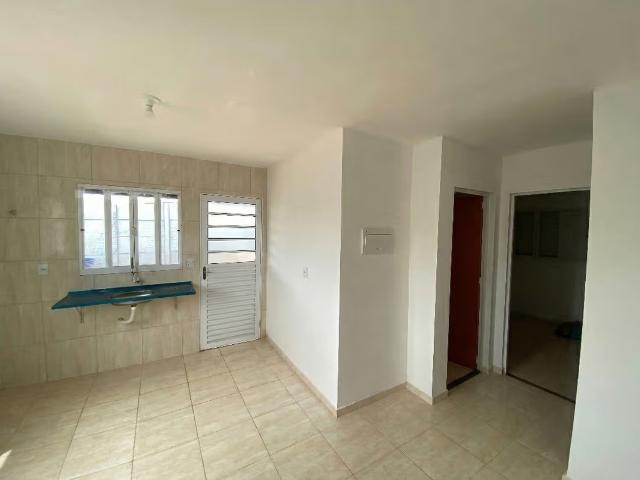 Casa / Sobrado para Venda em Várzea Grande/MT Parque Paiaguás 2 Quartos