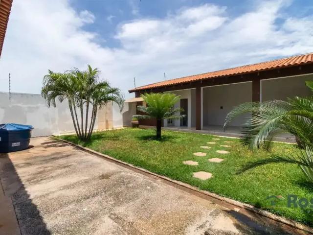 Casa / Sobrado para Venda em Várzea Grande/MT Petrópolis 3 Quartos