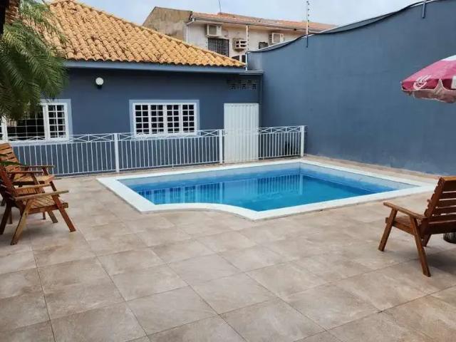 Casa / Sobrado para Venda em Várzea Grande/MT Vila Ipase 4 Quartos