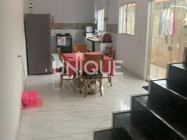 Casa / Sobrado para Venda em Várzea Paulista/SP Jardim Itália 3 Quartos