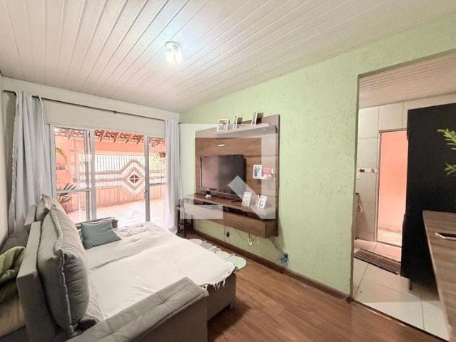 Casa / Sobrado para Venda em Várzea Paulista/SP Jardim Novo Mundo 4 Quartos