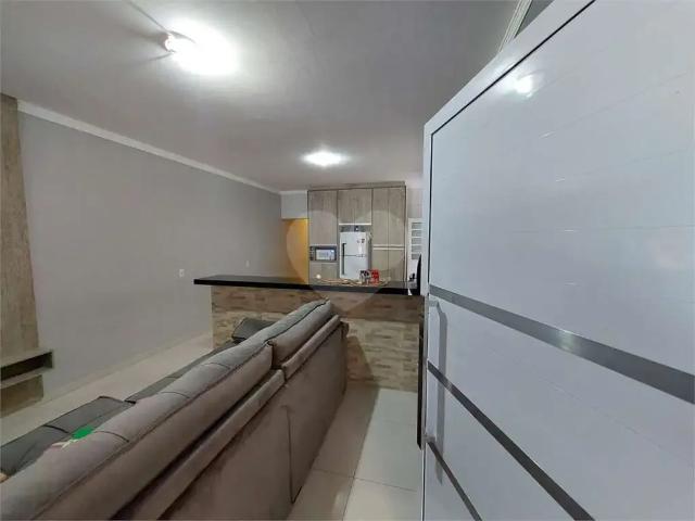 Casa / Sobrado para Venda em Várzea Paulista/SP Jardim Novo Mundo 2 Quartos