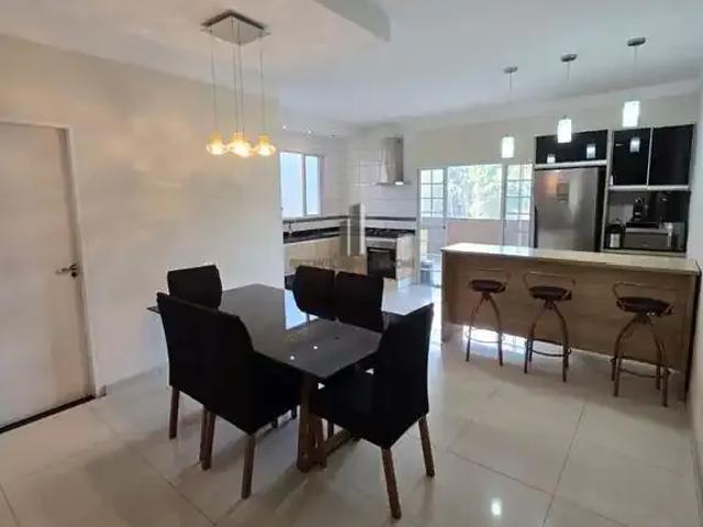 Casa / Sobrado para Venda em Várzea Paulista/SP Loteamento Serra dos Cristais 3 Quartos