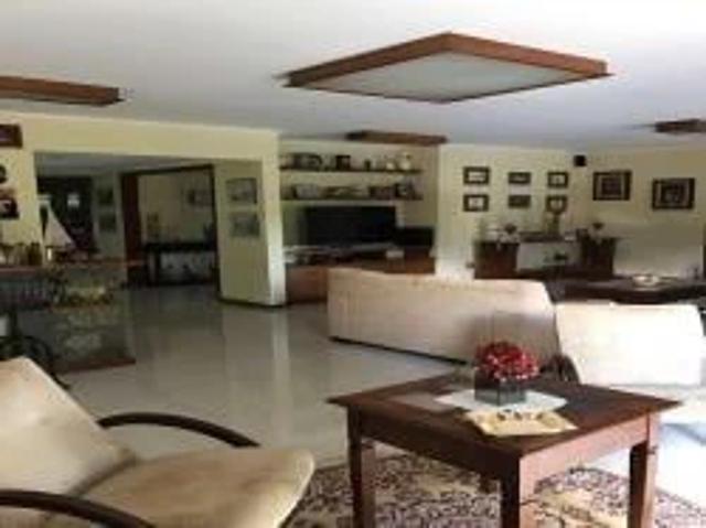 Casa / Sobrado para Venda em Vargem Grande Paulista/SP Centro 4 Quartos