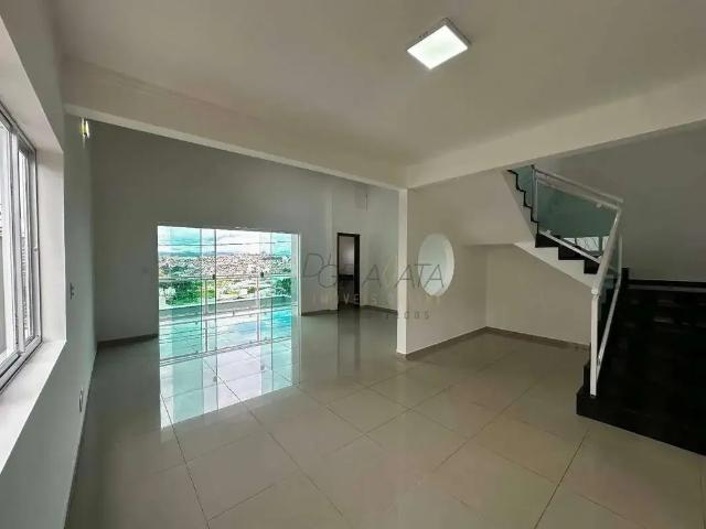 Casa / Sobrado para Venda em Varginha/MG Alta Villa 3 Quartos