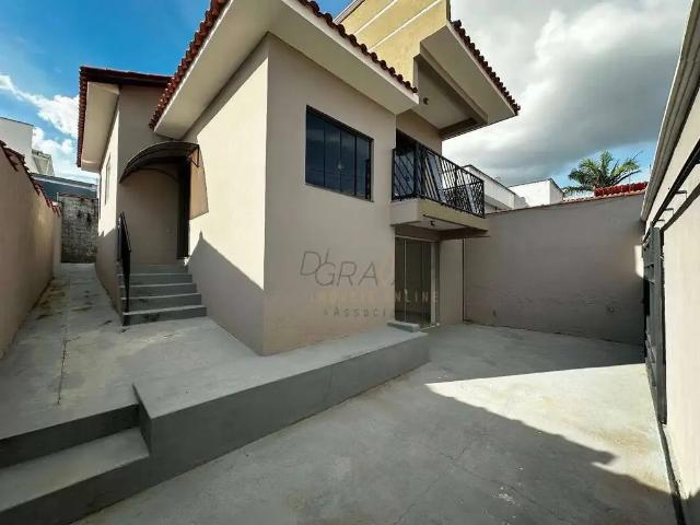 Casa / Sobrado para Venda em Varginha/MG Jardim Bouganville 2 Quartos