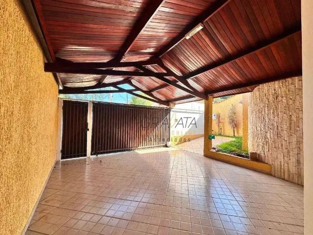 Casa / Sobrado para Venda em Varginha/MG Parque Urupês III 3 Quartos