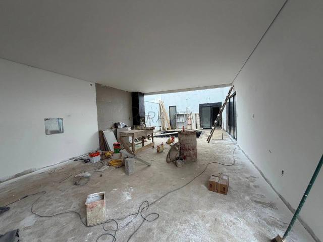 Casa / Sobrado para Venda em Varginha/MG Porto Príncipe 3 Quartos