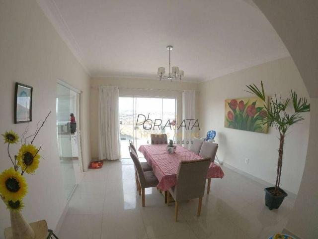 Casa / Sobrado para Venda em Varginha/MG Rezende 4 Quartos