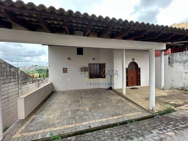 Casa / Sobrado para Venda em Varginha/MG Santa Luiza 3 Quartos