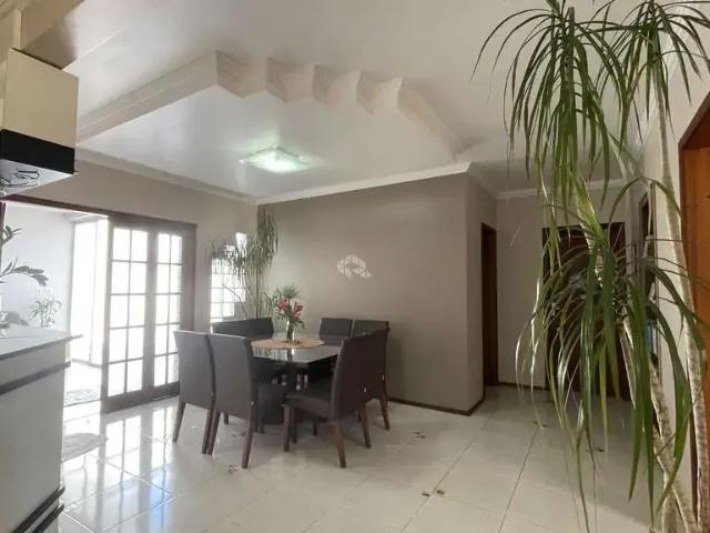 Casa / Sobrado para Venda em Vera Cruz/RS Centro 3 Quartos