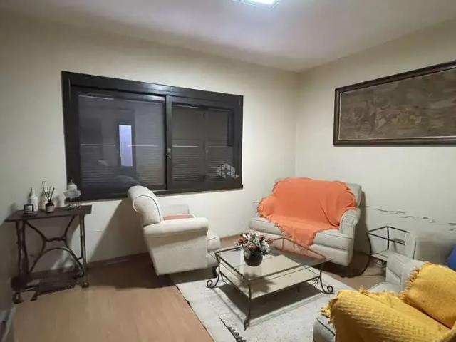 Casa / Sobrado para Venda em Vera Cruz/RS Centro 3 Quartos