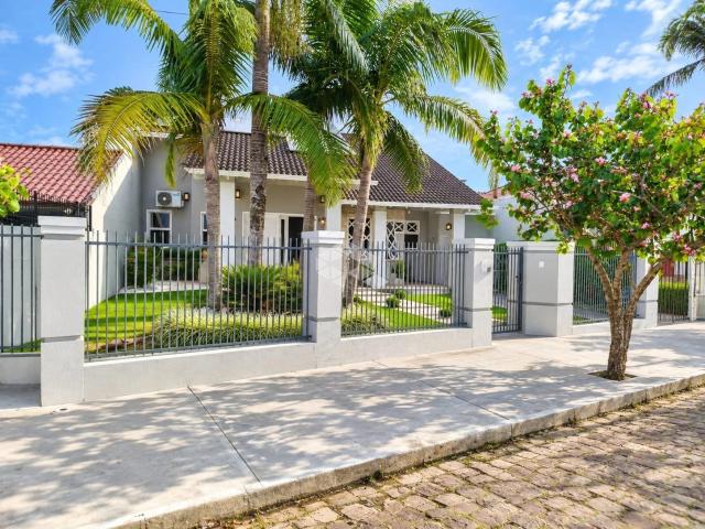 Casa / Sobrado para Venda em Vera Cruz/RS Centro 3 Quartos