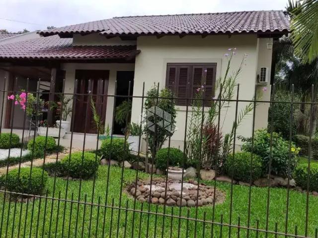 Casa / Sobrado para Venda em Vera Cruz/RS Centro 2 Quartos